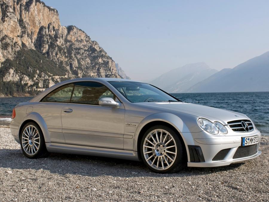 Mercedes-Benz CLK63 AMG Black Series 2008 года  (фото 15 из 37)